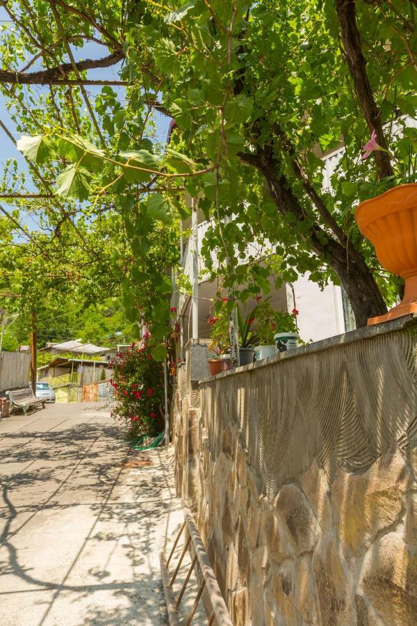 Hotel Mereti Bordschomi Exterior foto